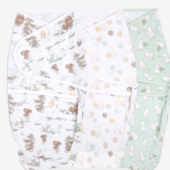 **Disney Baby Aden + Anais 3-Pack Winne the Pooh Velcro Wrap Swaddles** 🌙✨ - Picture 1 of 8
